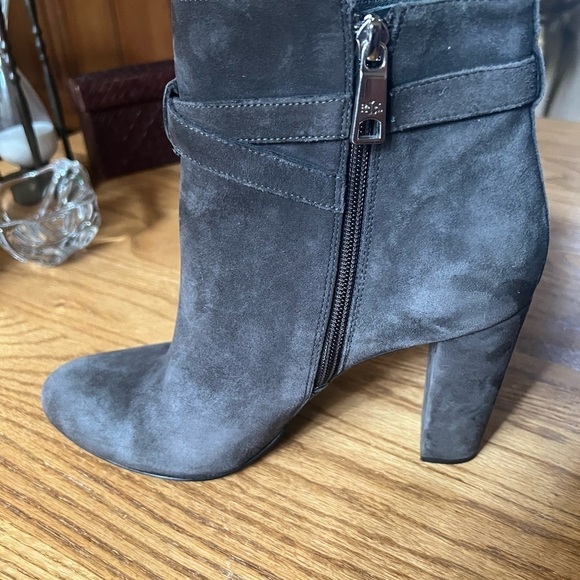 LAUREN RALPH LAUREN VIANCA BOOTIE size 10 - Picture 7 of 9